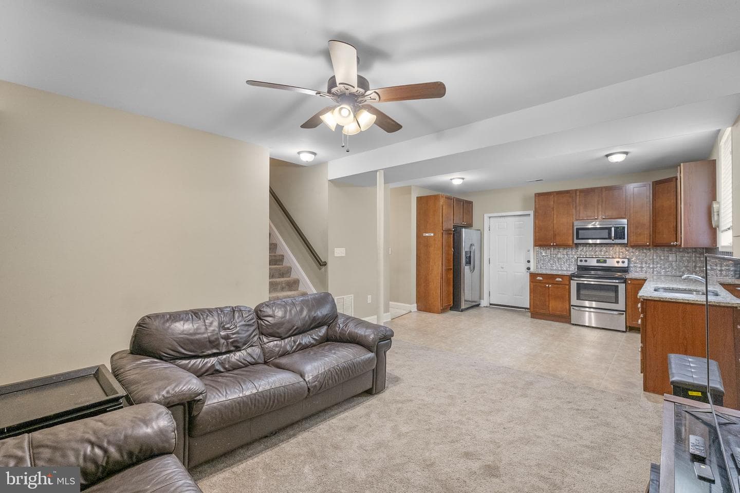 505 Lincoln Drive photo 32