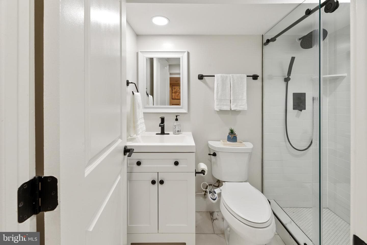 152 Jefferson Street photo 30