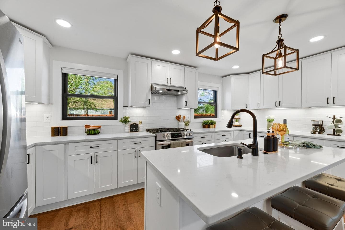 152 Jefferson Street photo 6