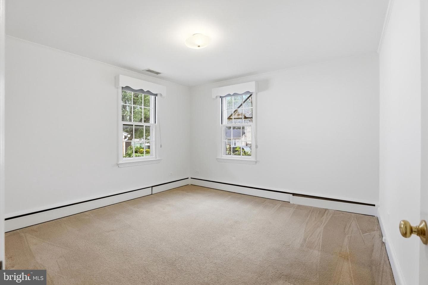 411 Ludlow Road photo 17