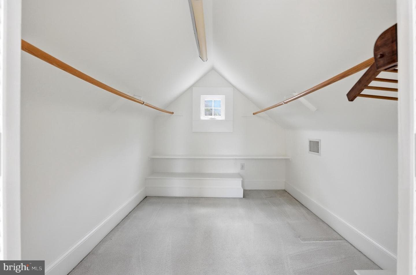 411 Ludlow Road photo 26