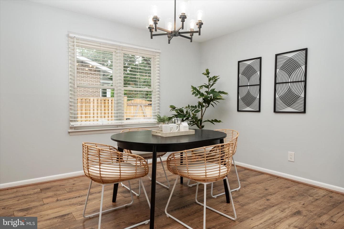 520 Harbor Drive photo 16