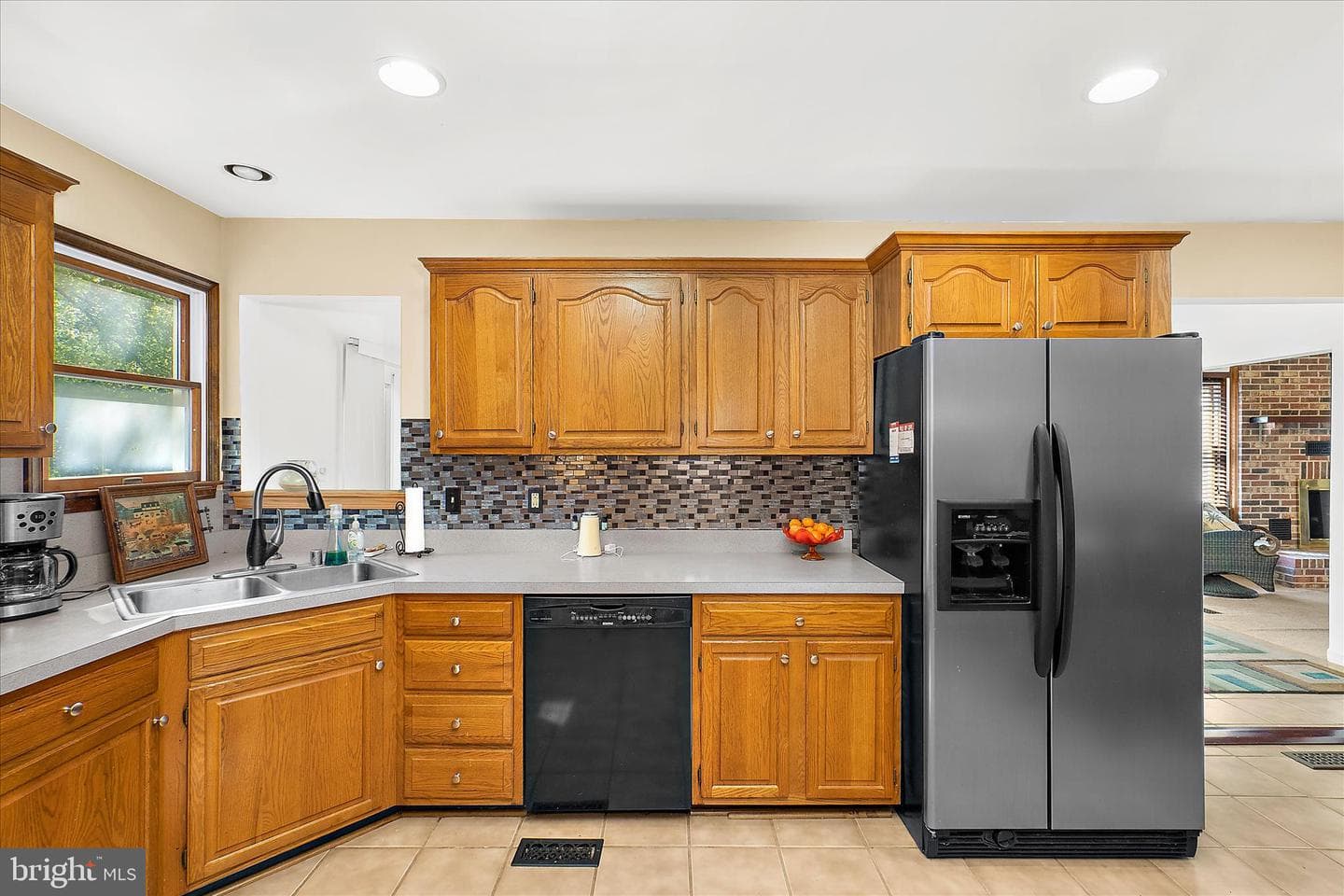 303 Swaying Oak Court photo 12