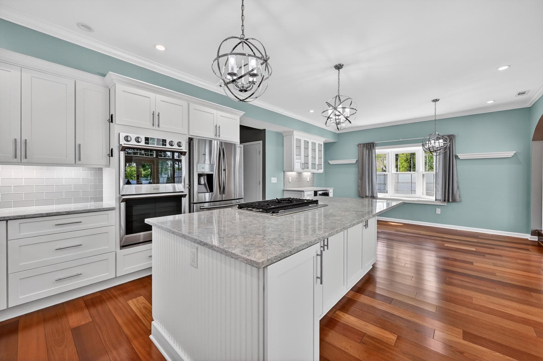 448 Maple Leaf Drive photo 10