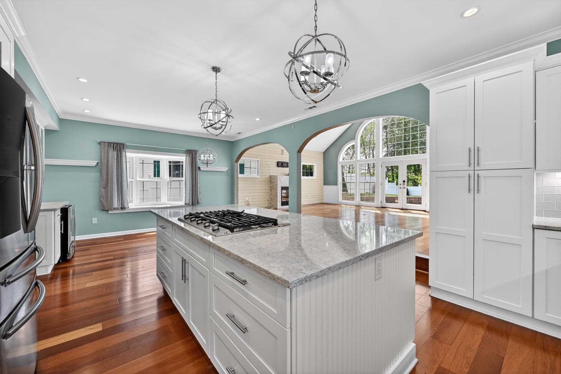 448 Maple Leaf Drive photo 12