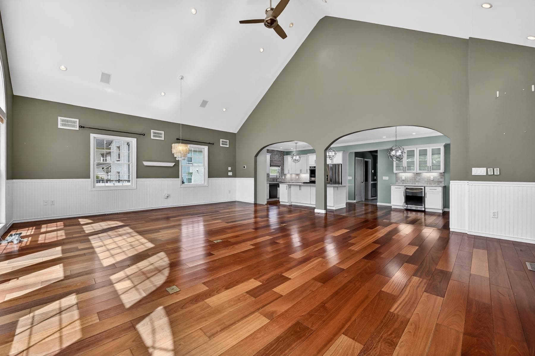 448 Maple Leaf Drive photo 19