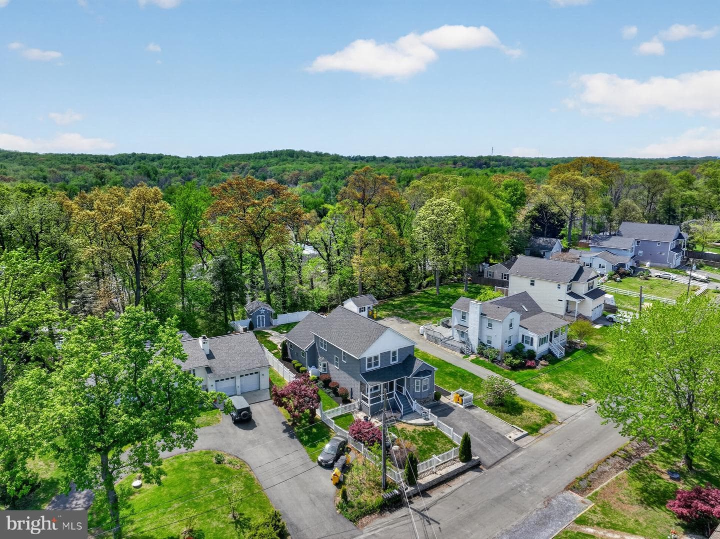 448 Maple Leaf Drive photo 44
