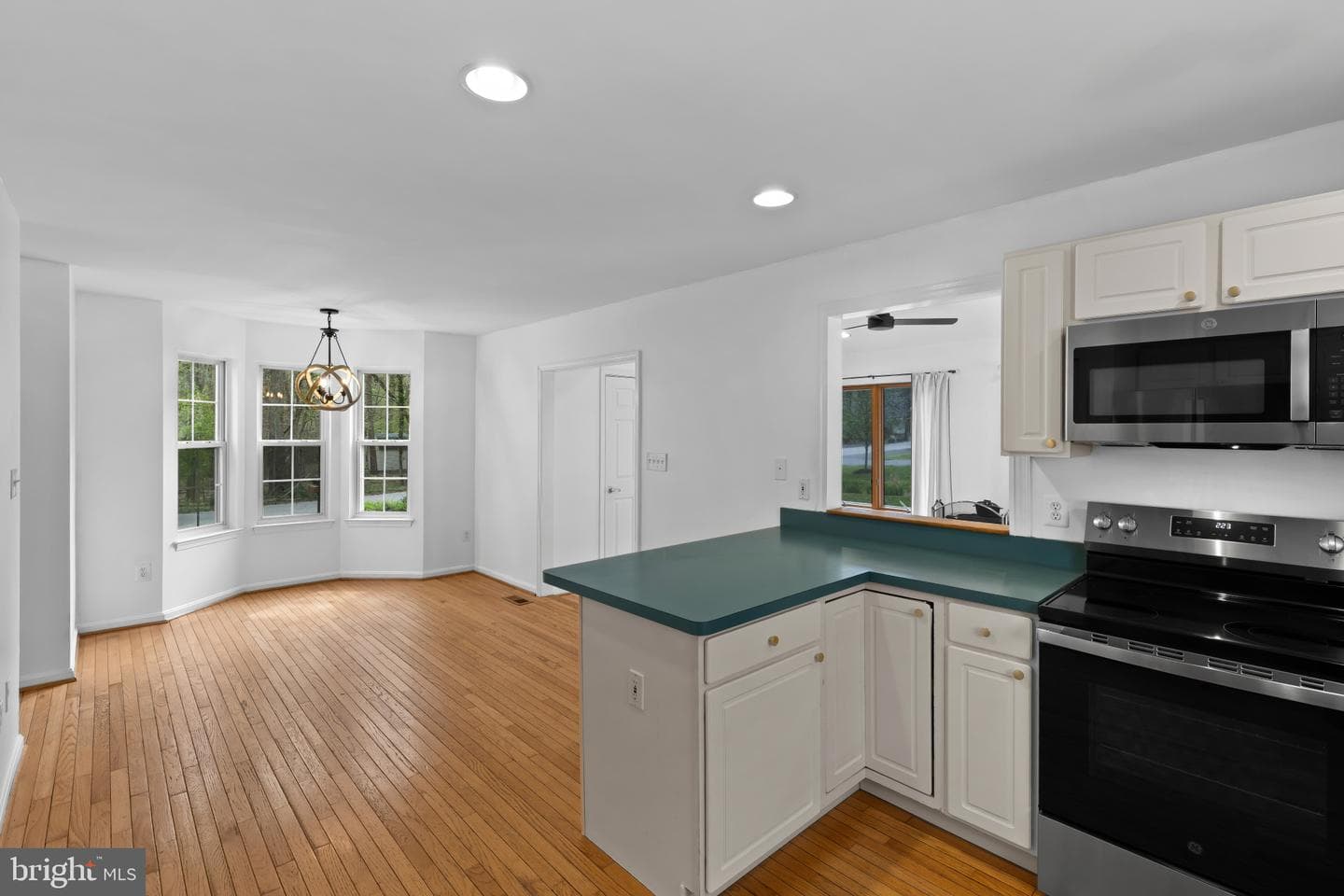 3530 Shady Drive photo 9