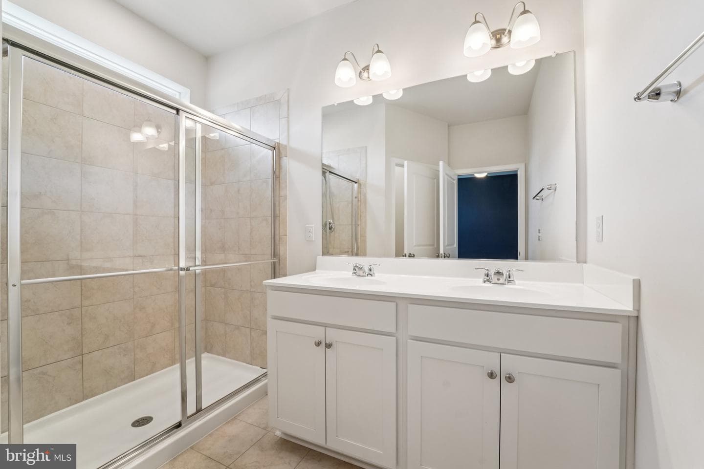 2070 Hinshaw Drive photo 24
