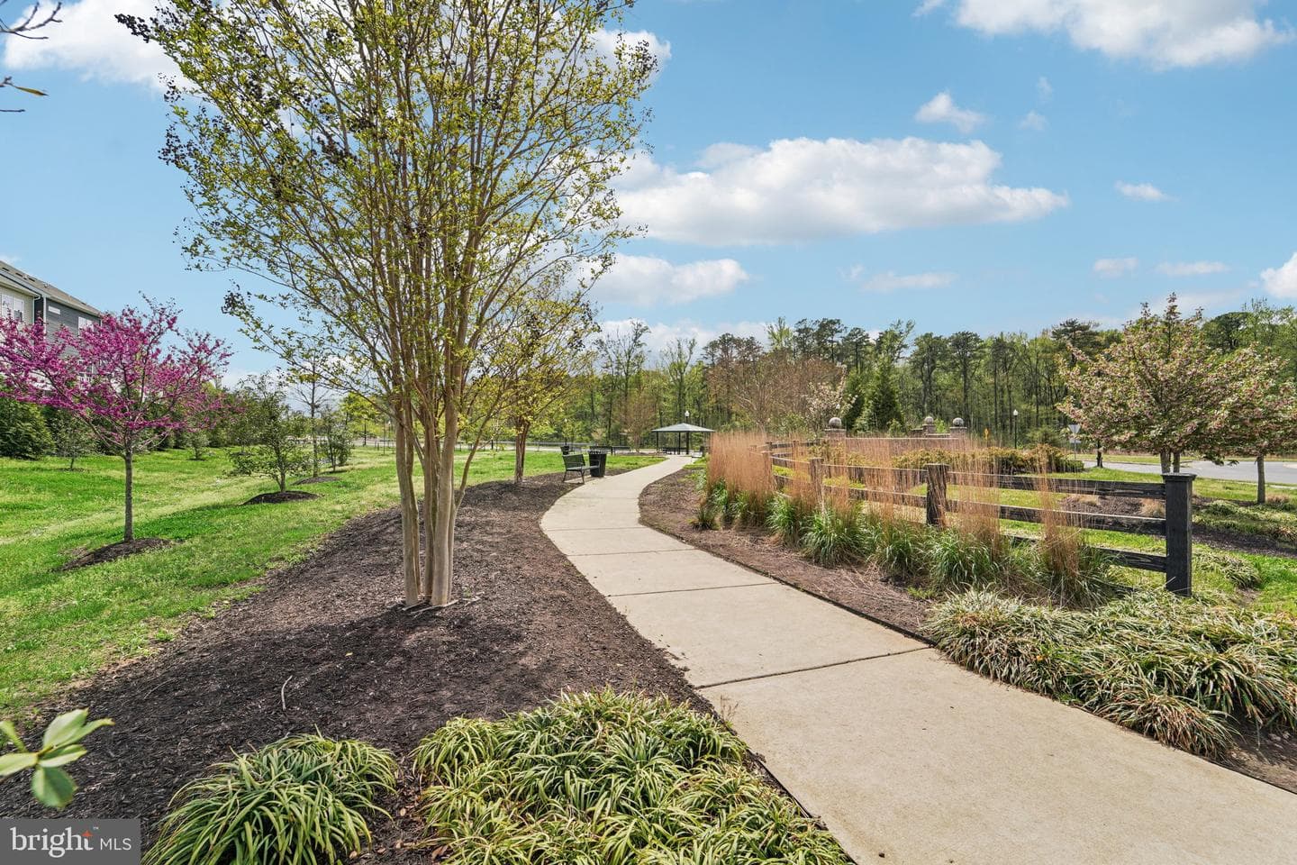 2070 Hinshaw Drive photo 44