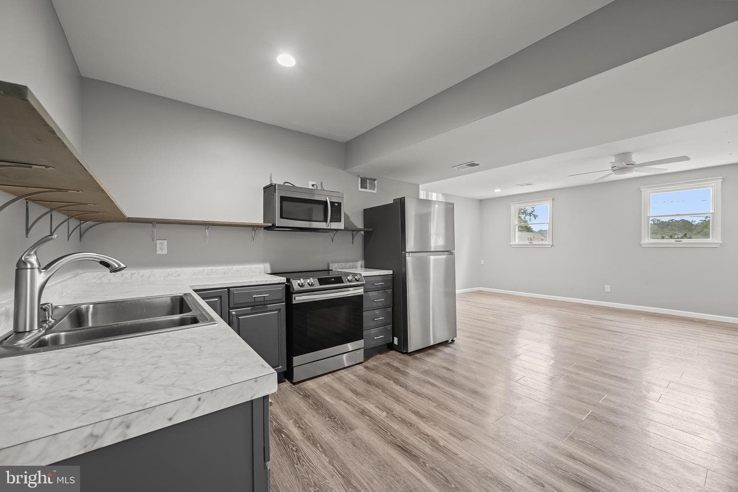 840 Valentine View photo 49