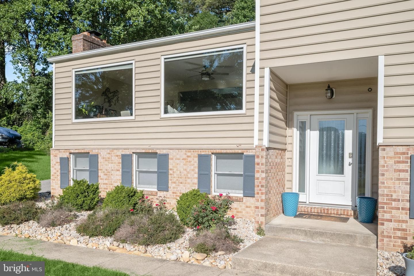 840 Valentine View photo 68