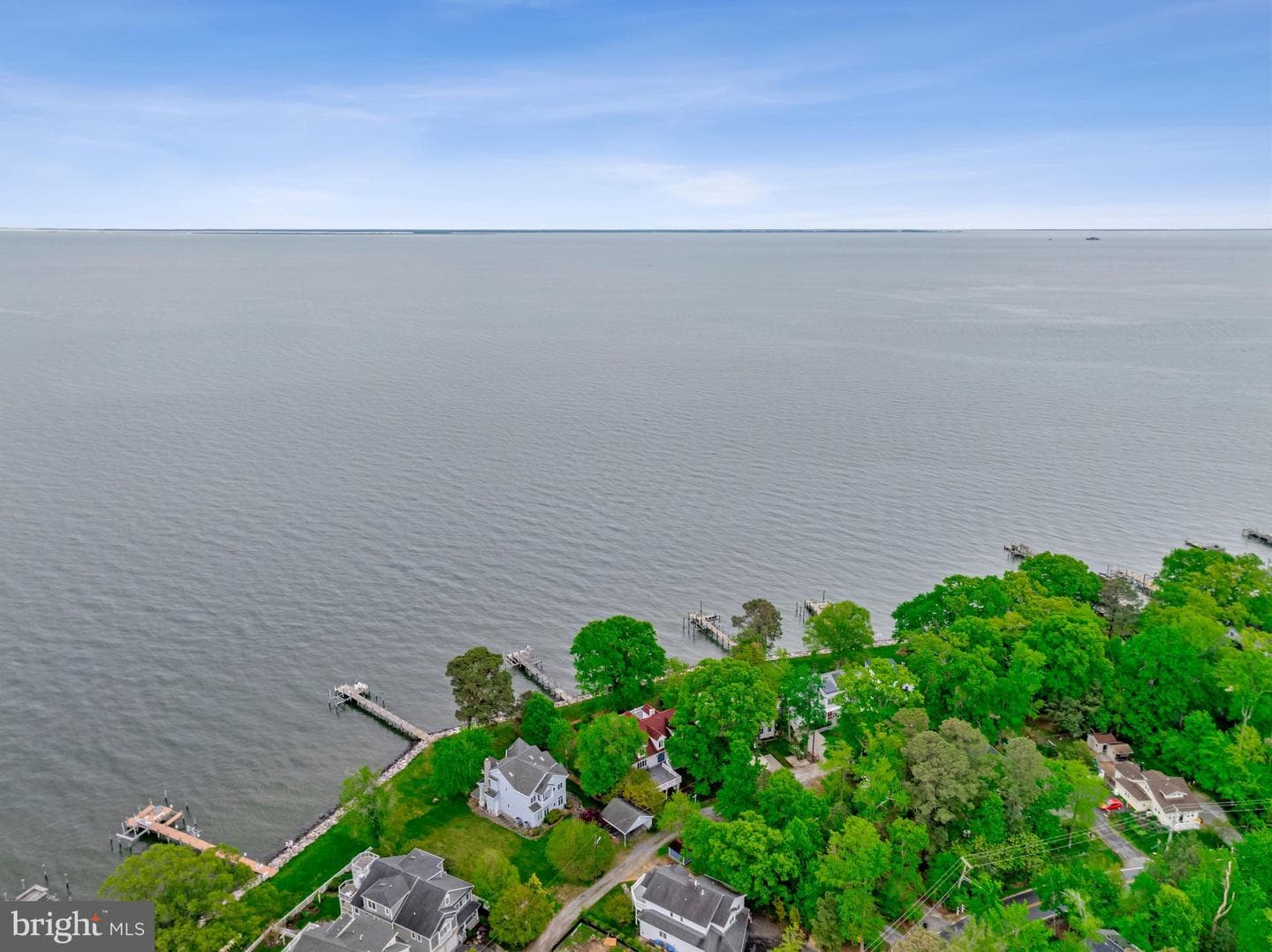 820 Bay Front Avenue photo 38