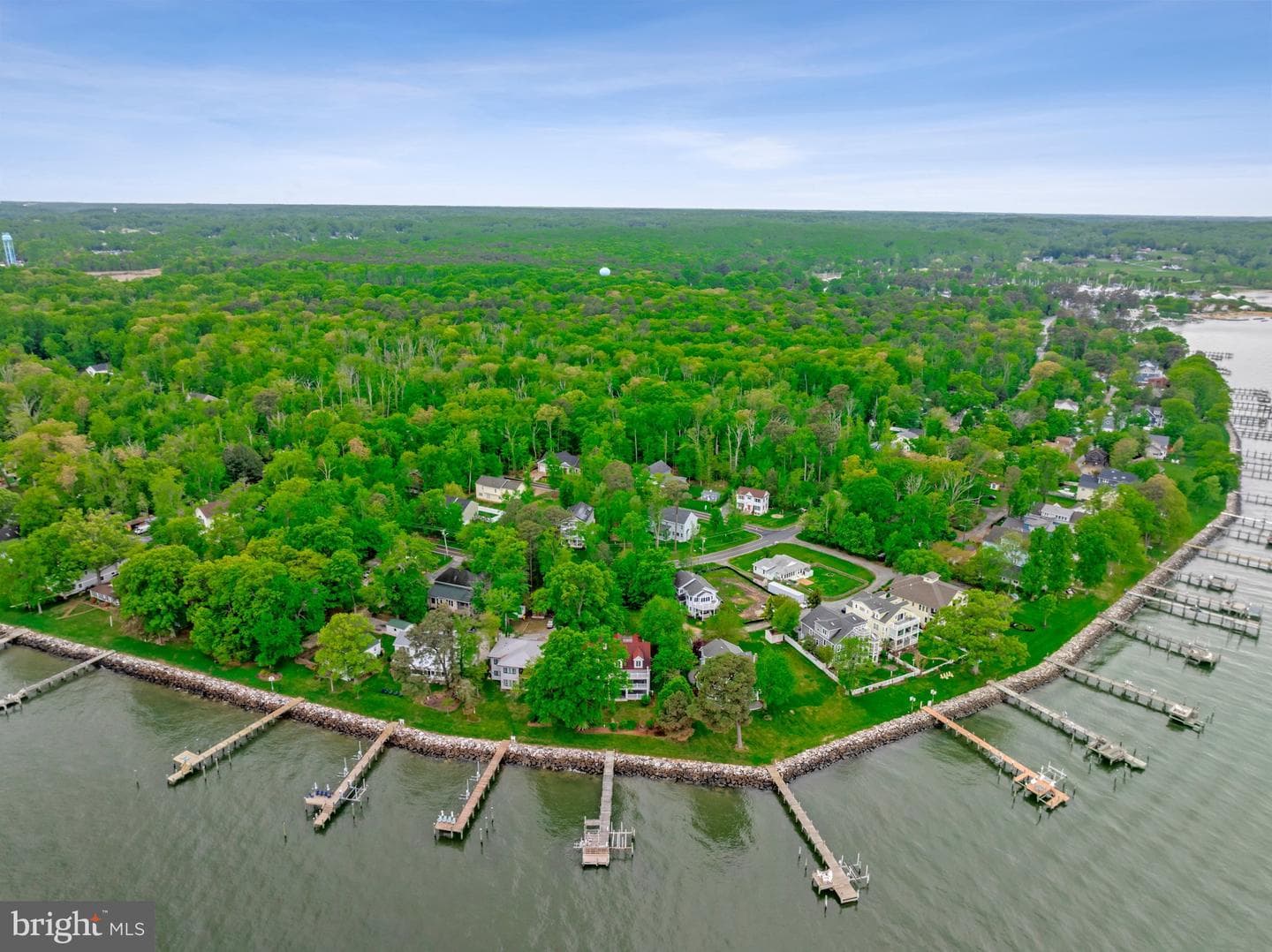 820 Bay Front Avenue photo 43