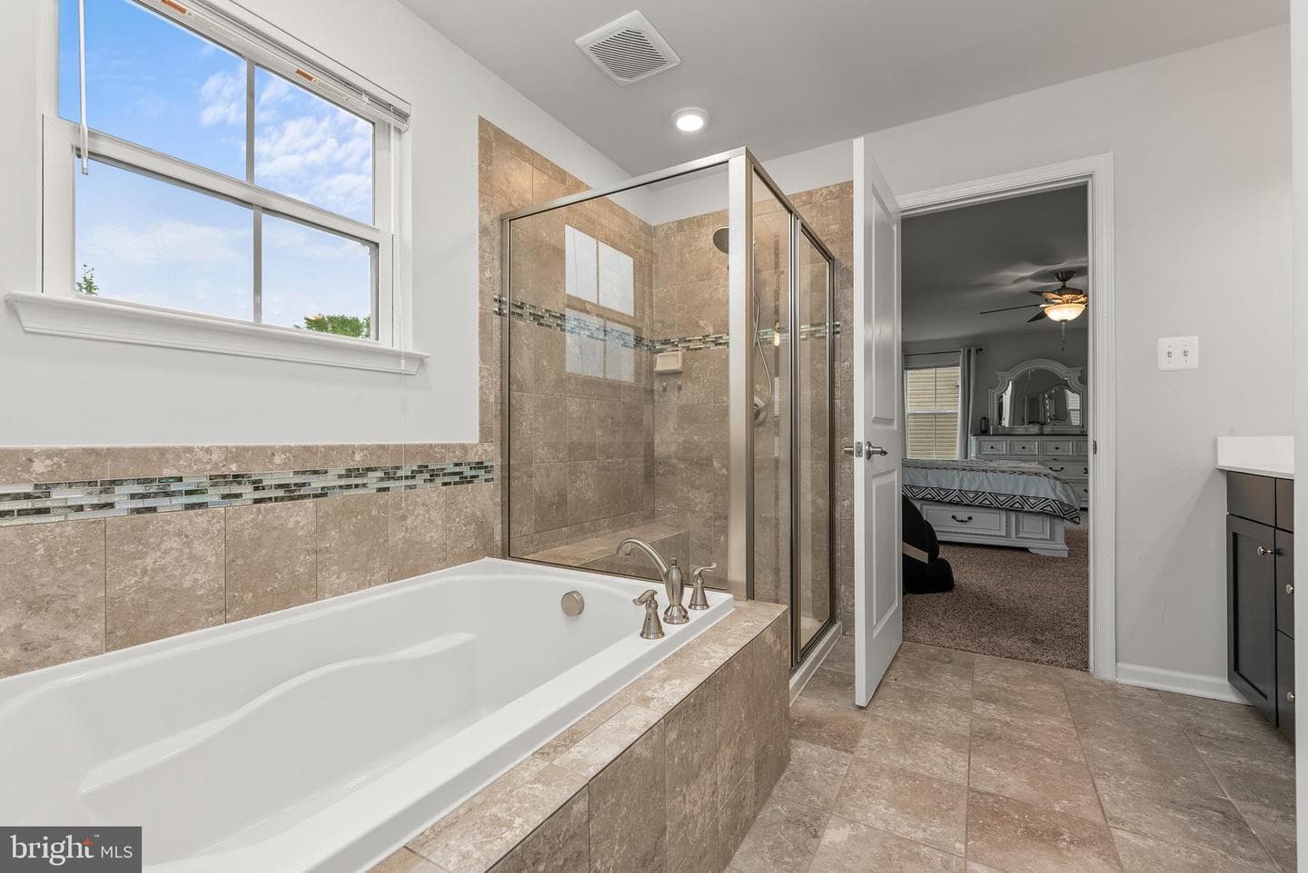 8365 Eagle Street photo 22