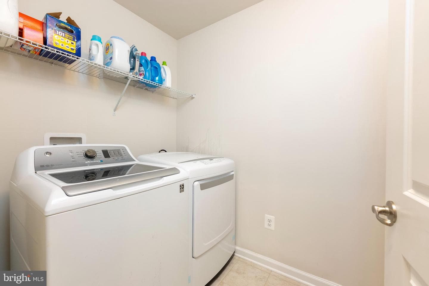 8365 Eagle Street photo 33