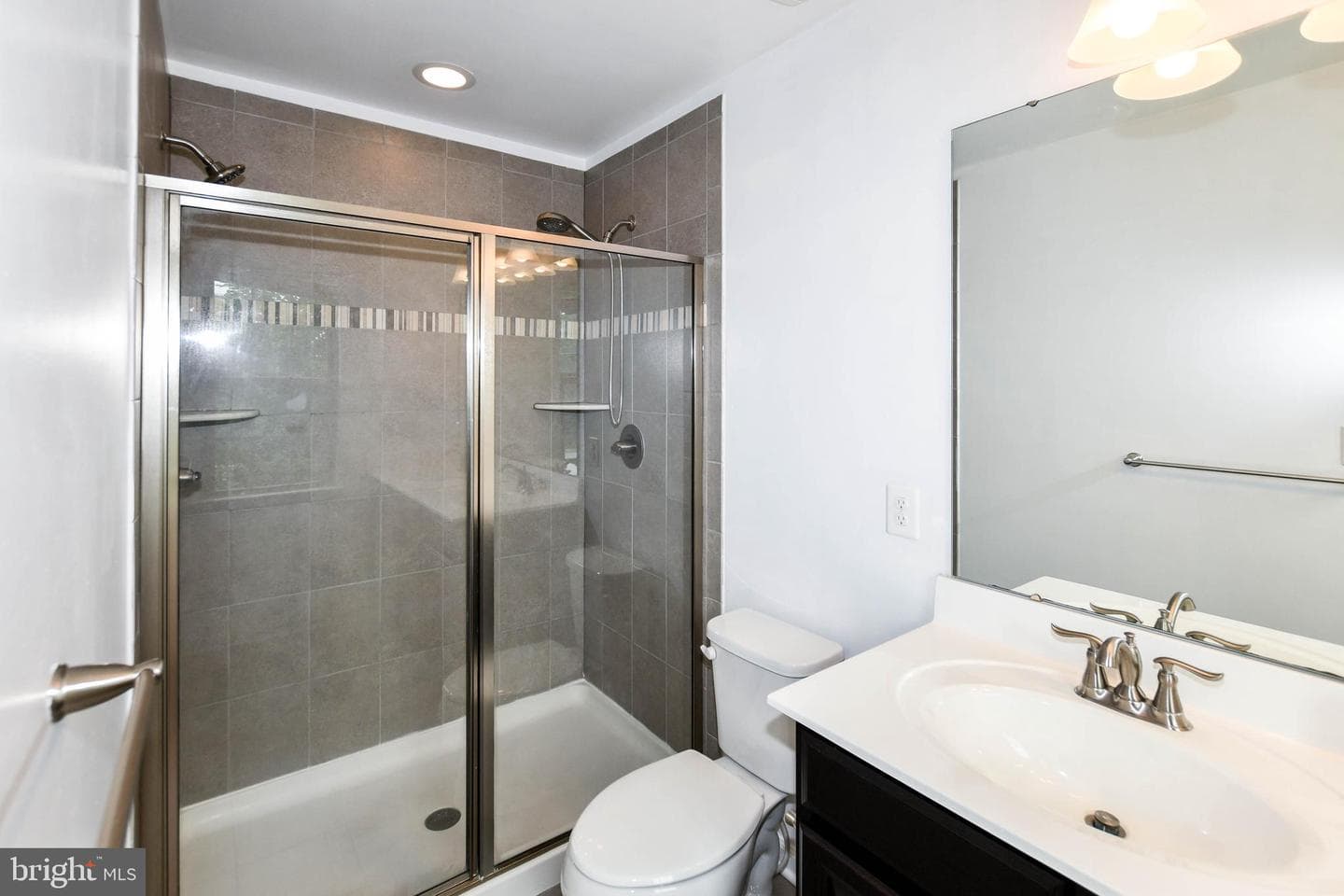 324 Eagles Ridge Way photo 35