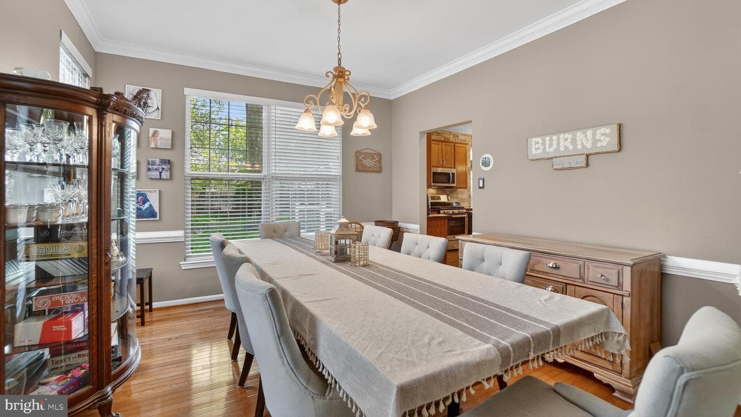 1407 Houndhill Court photo 11