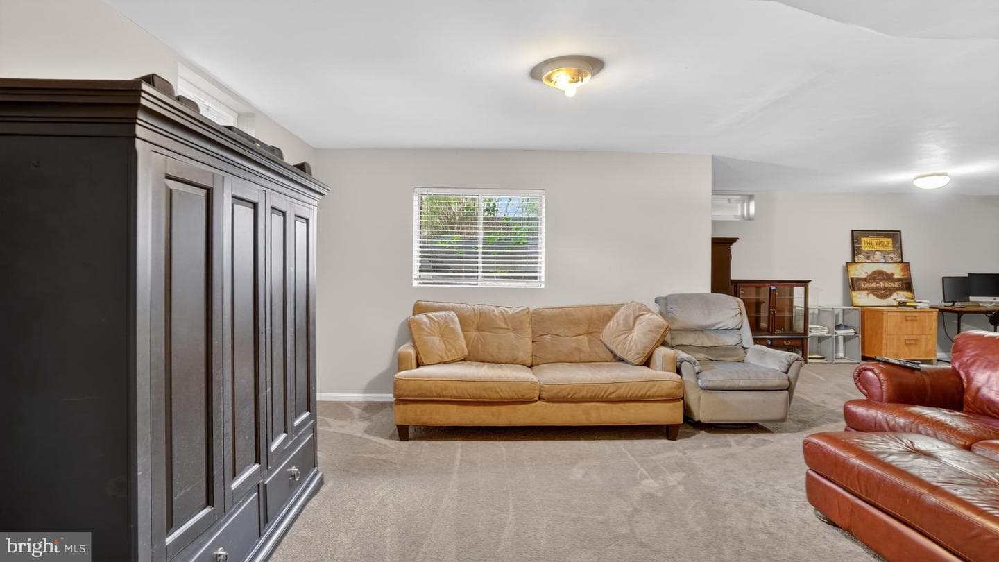 1407 Houndhill Court photo 42