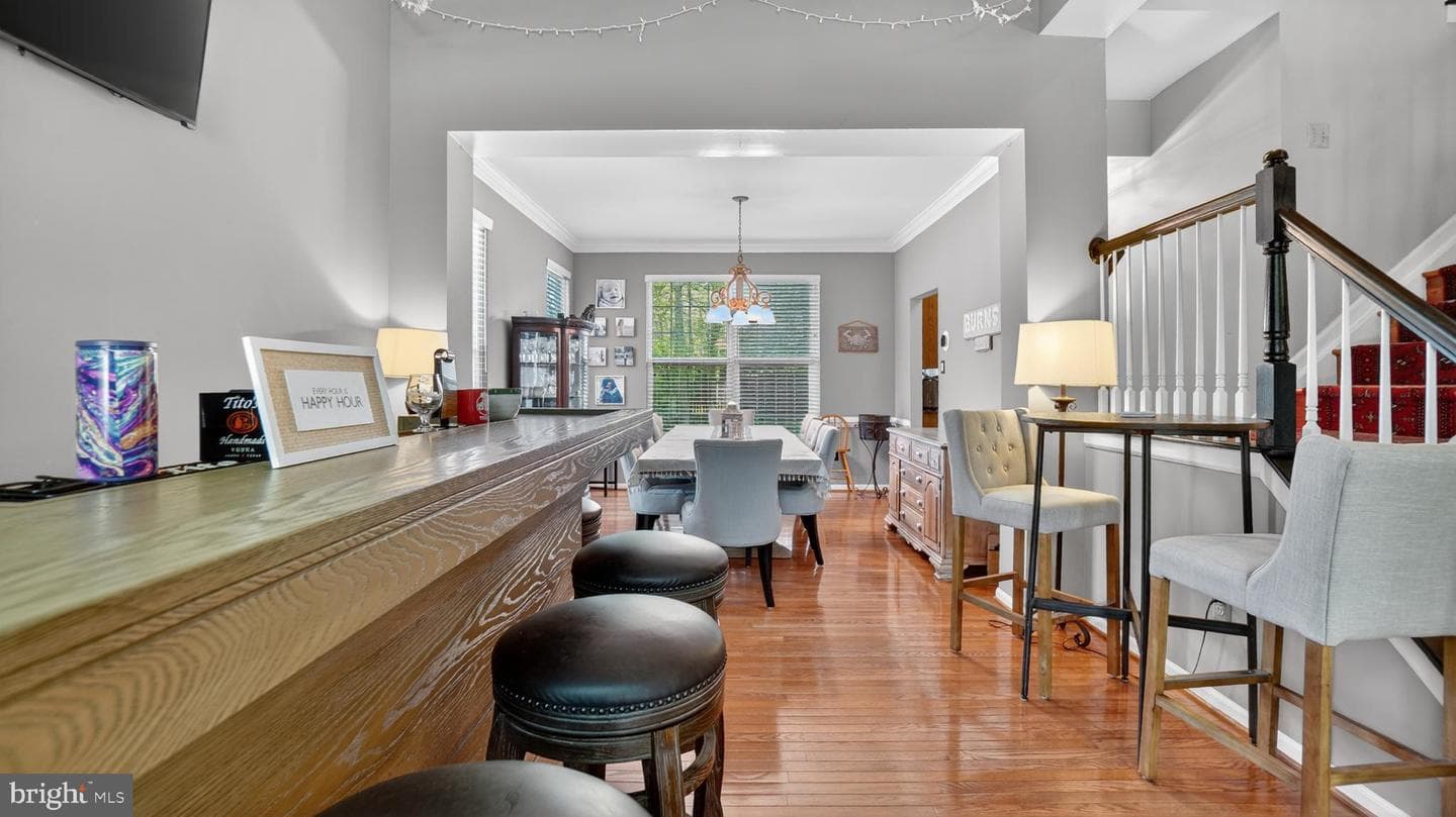 1407 Houndhill Court photo 9
