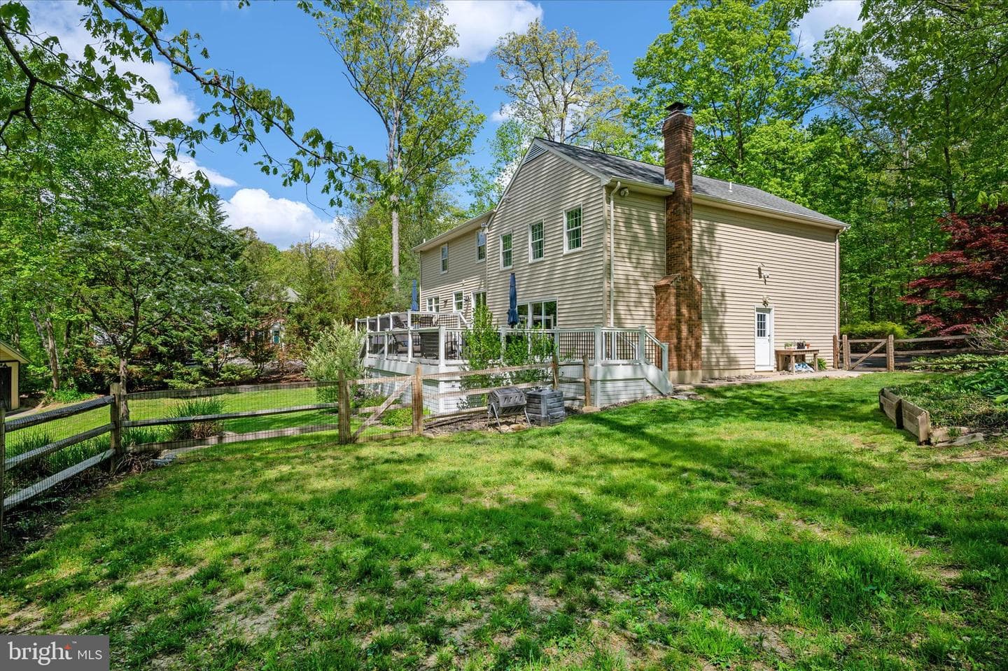 305 Charles Hall Drive photo 47