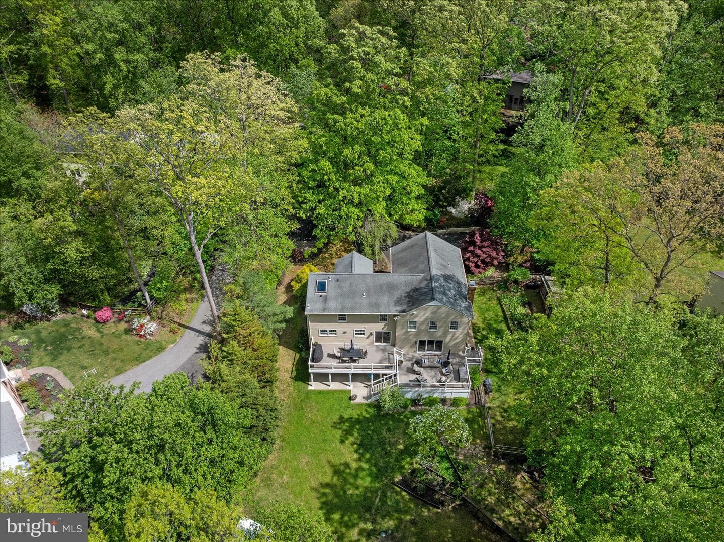 305 Charles Hall Drive photo 57