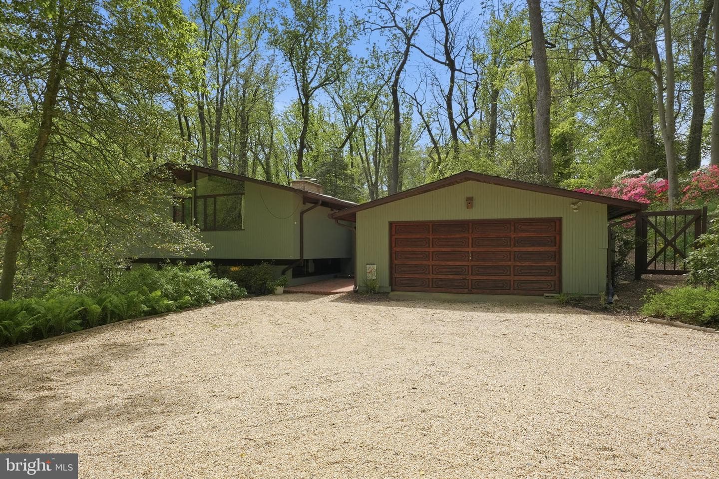 515 Powell Drive photo 34
