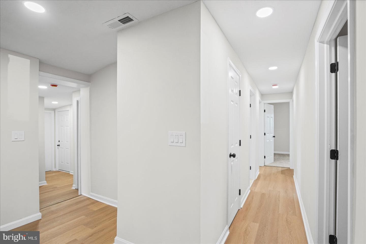 214 Saint James Drive photo 21