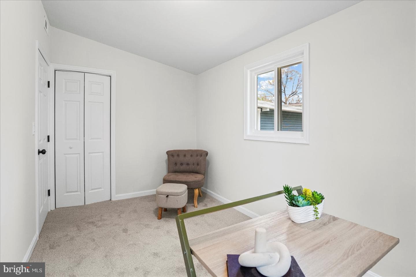 214 Saint James Drive photo 29