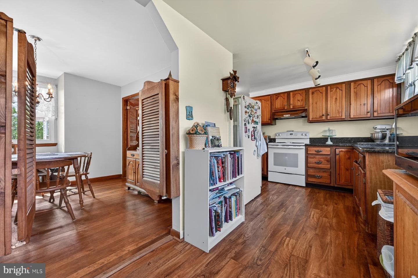 322 Riverside Road photo 28