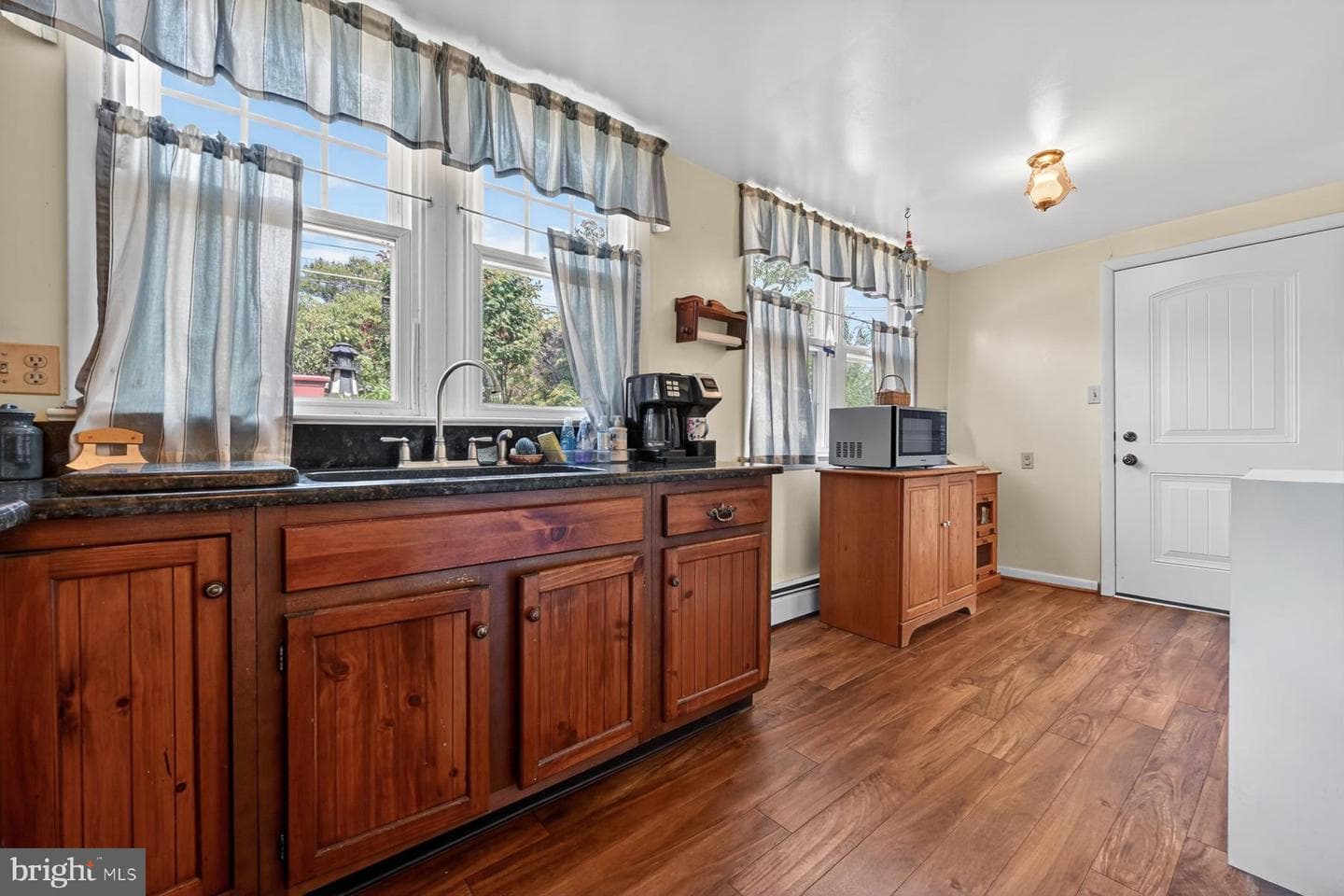 322 Riverside Road photo 31