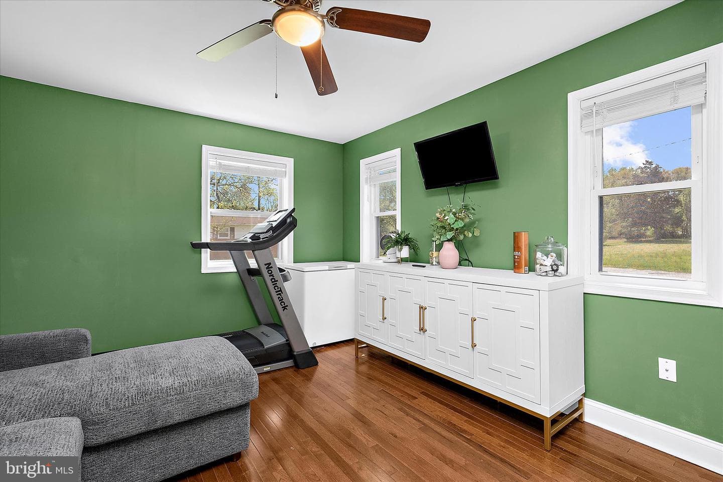 7604 Post Road photo 16