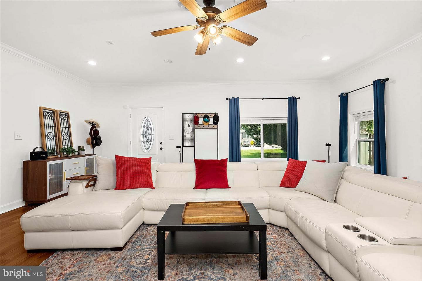 7604 Post Road photo 6