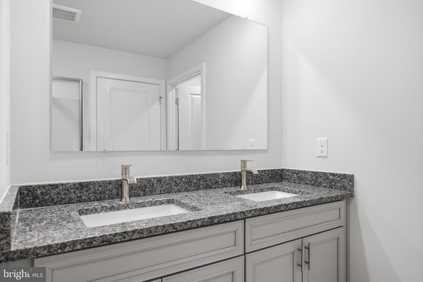 1358 Crested Wood Dr photo 26