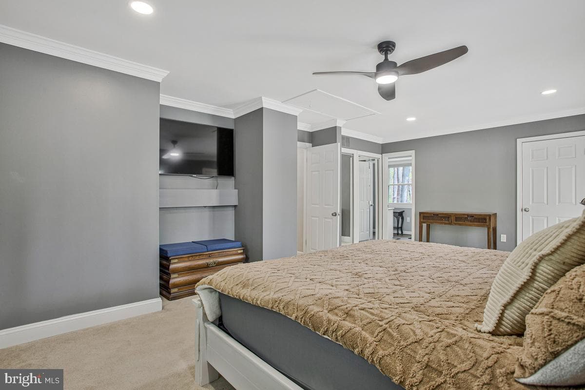 1486 Kingsway Court photo 20