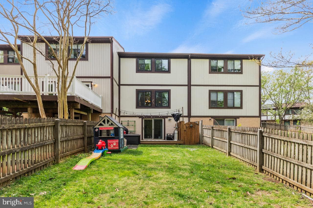 453 Knottwood Court photo 22