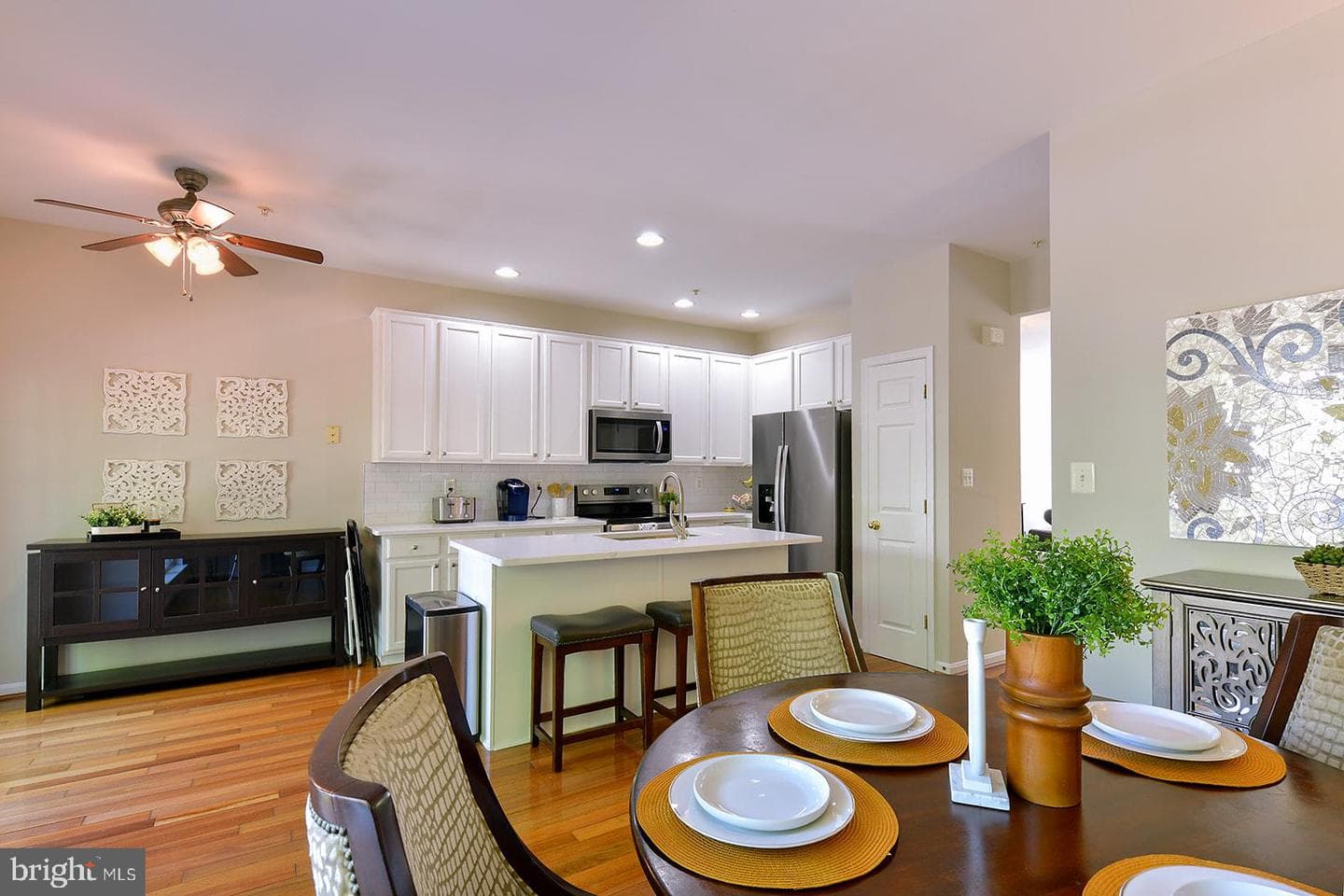 3138 Galaxy Way photo 22