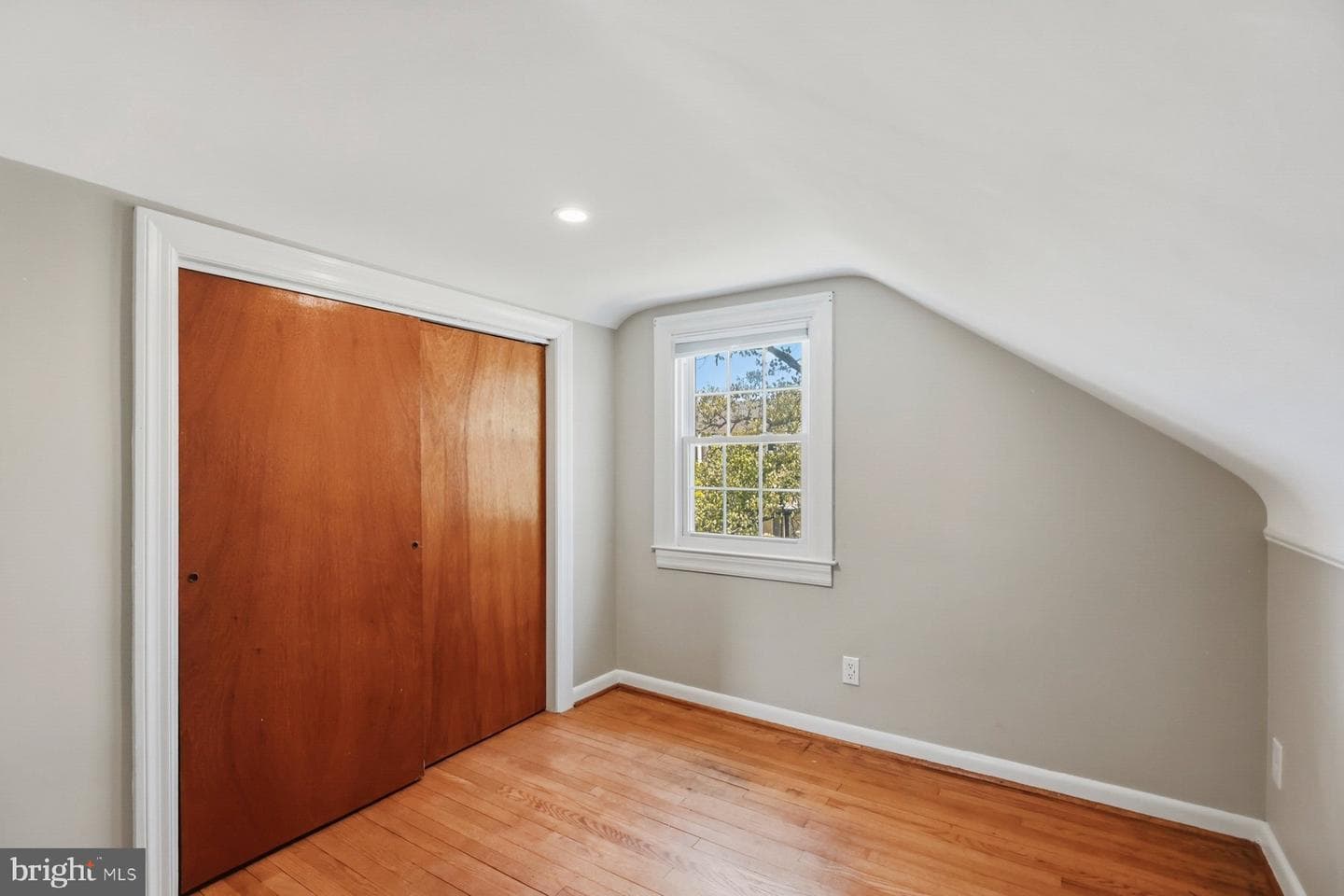 1500 Severn Road photo 32