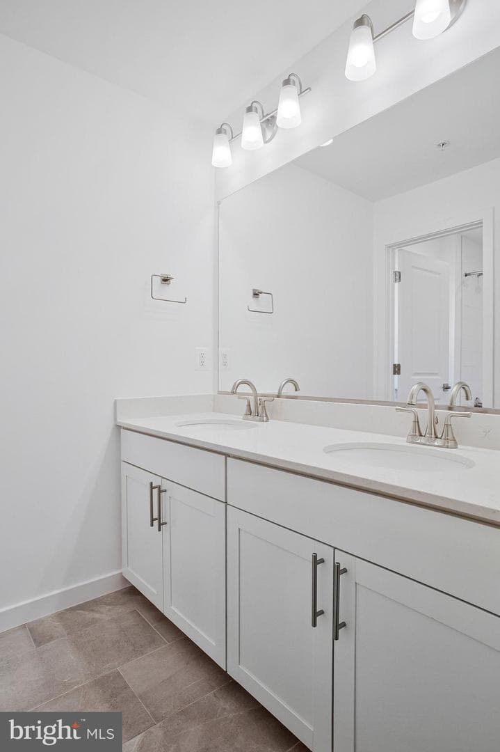 5723 Howard Drive photo 9