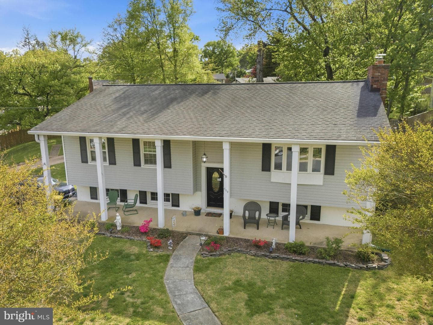 509 Gladhill Road photo 2