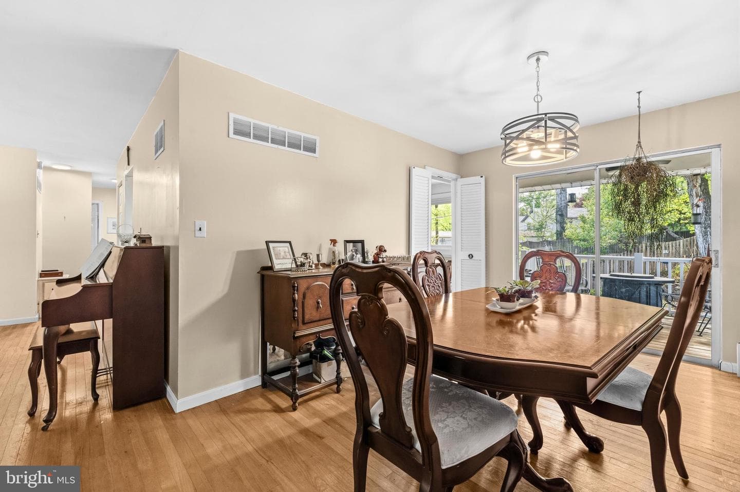 509 Gladhill Road photo 8