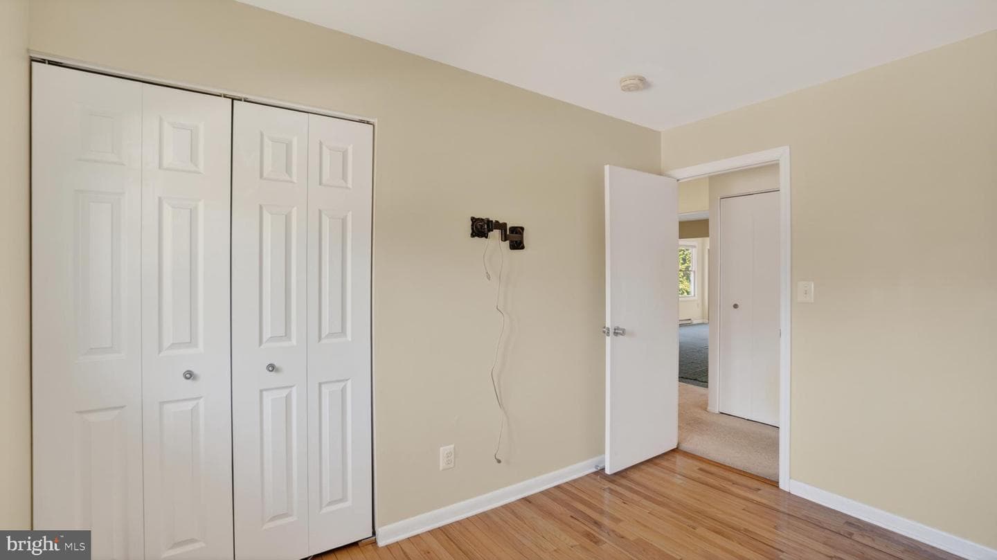 306 Shetlands Lane photo 29
