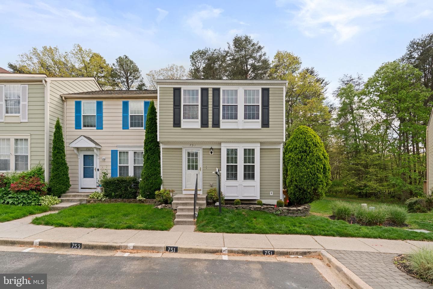 751 Willowby Run photo 1