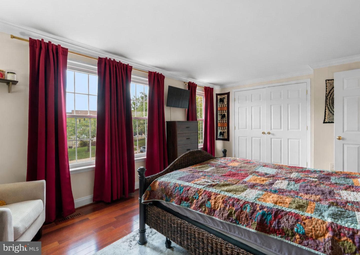 751 Willowby Run photo 18