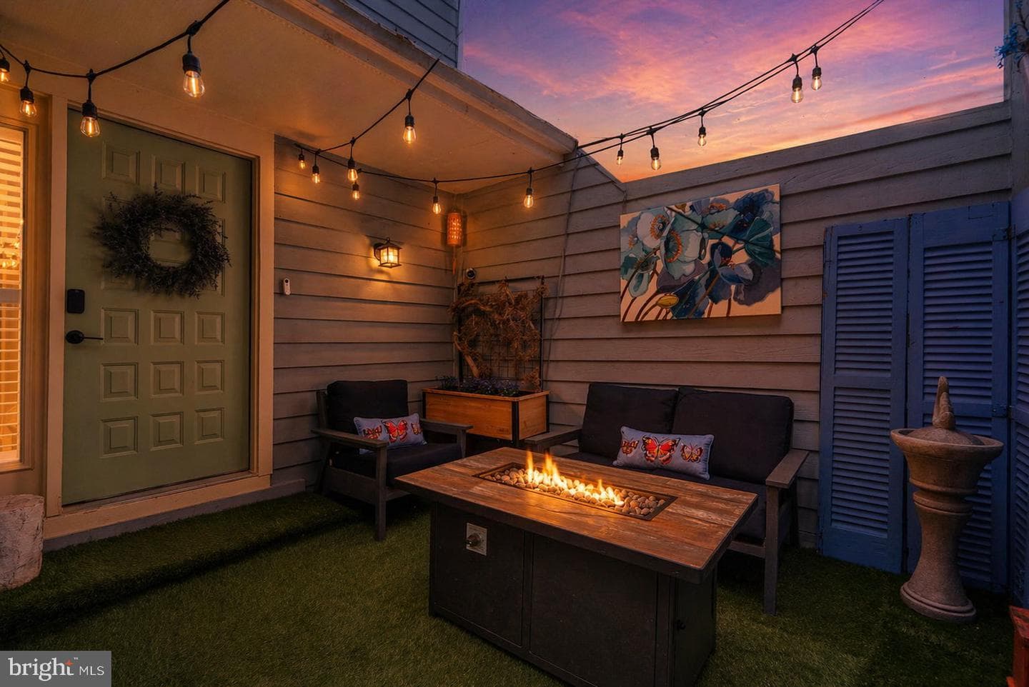 2924 Winters Chase Way photo 5