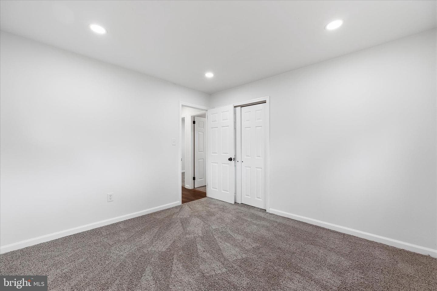 1511 Long Point Road photo 25