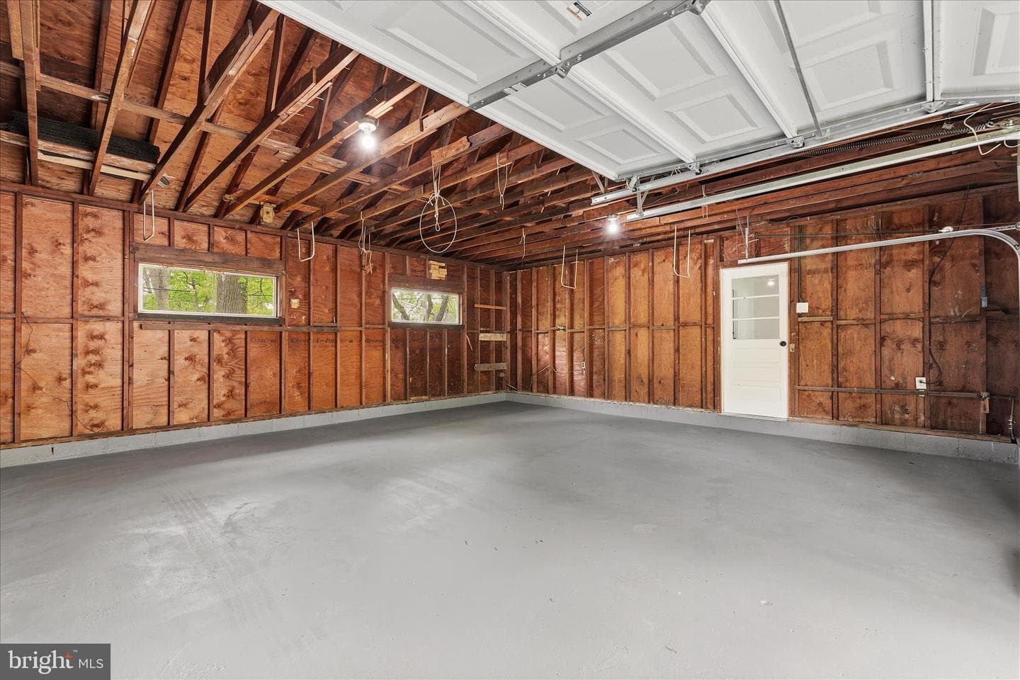 1511 Long Point Road photo 38