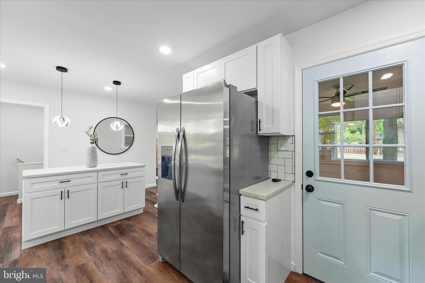 1511 Long Point Road photo 5