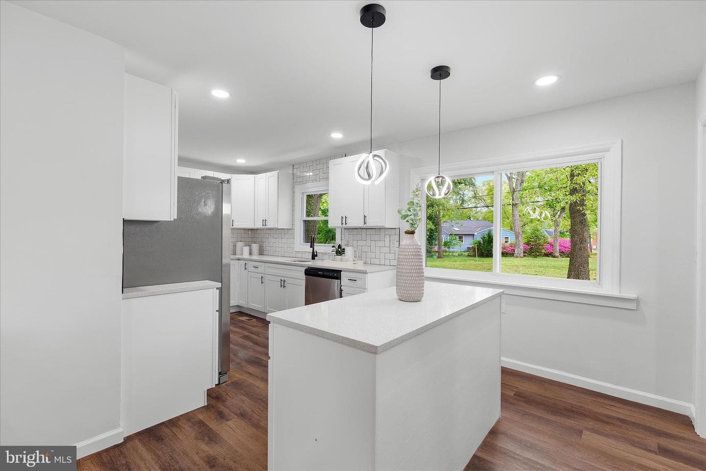 1511 Long Point Road photo 8