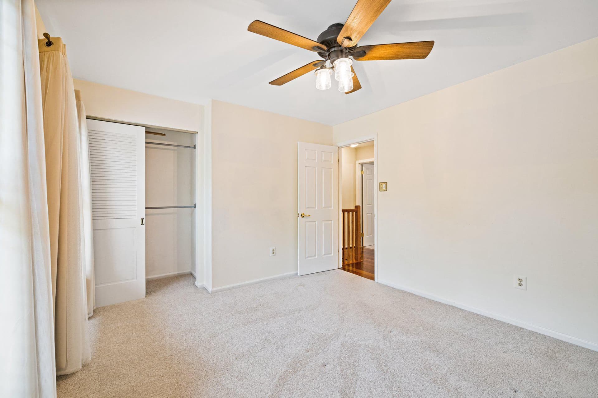 325 Cool Ridge Court photo 30